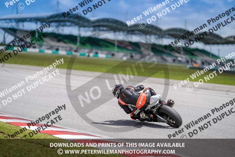 Sepang;event digital images;motorbikes;no limits;peter wileman photography;trackday;trackday digital images